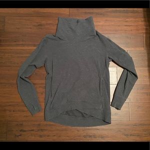 lululemon long-sleeve top